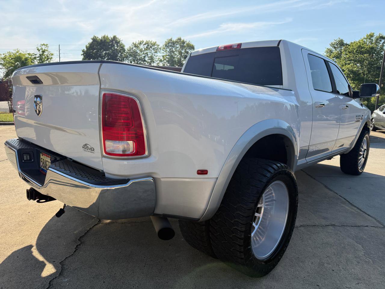 Used 2016 RAM 3500 Laramie RWD image 5
