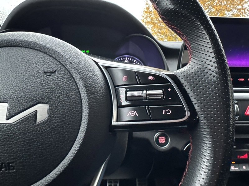 Used 2022 Kia Forte GT image 24