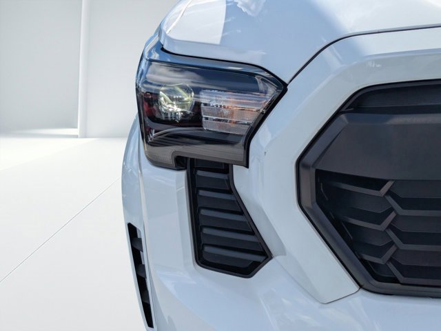 Used 2024 Toyota Tacoma TRD Sport image 8