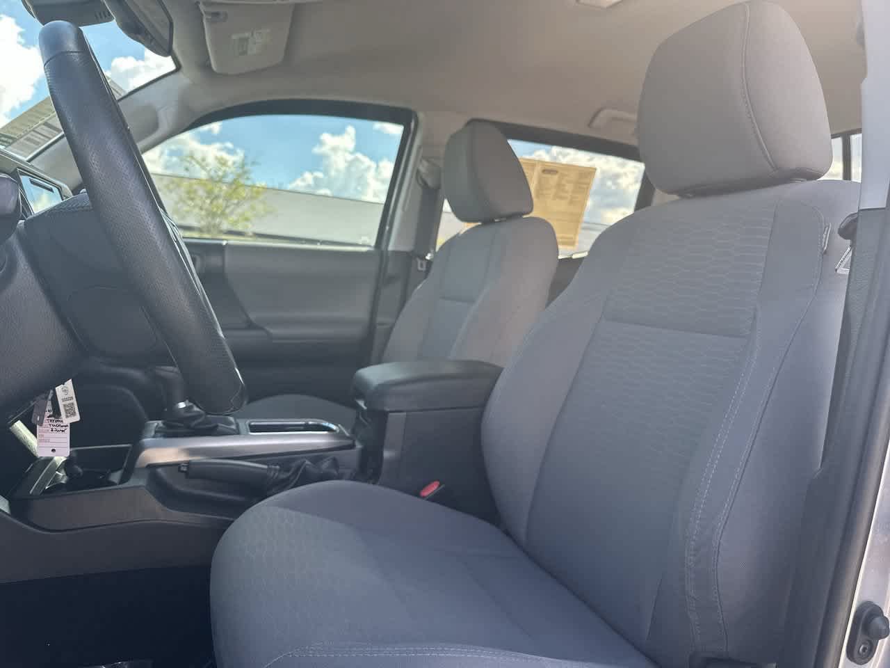 Used 2019 Toyota Tacoma SR5 RWD image 16