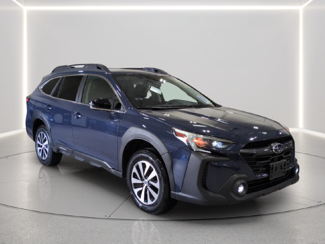 Certified 2024 Subaru Outback Premium AWD/4WD image 8