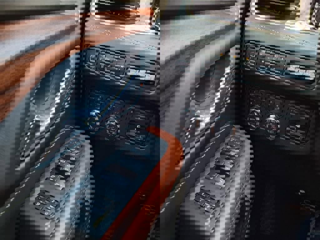 Used 2024 GMC Yukon XL Denali Ultimate image 23