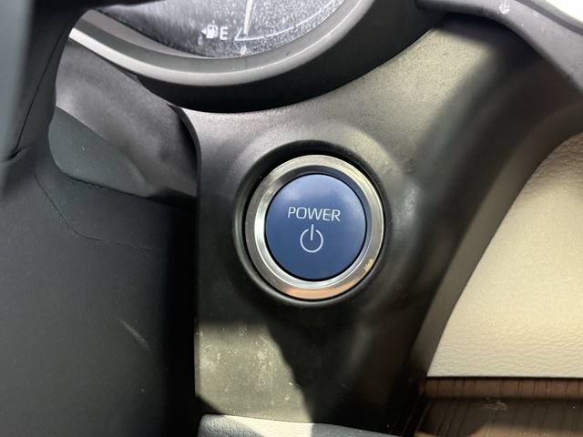 Certified 2024 Toyota Sienna XLE FWD image 20