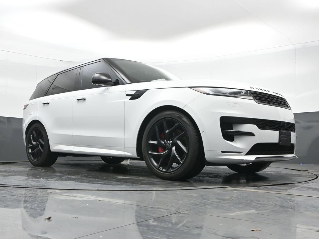 Used 2024 Land Rover Range Rover Sport Dynamic SE image 44