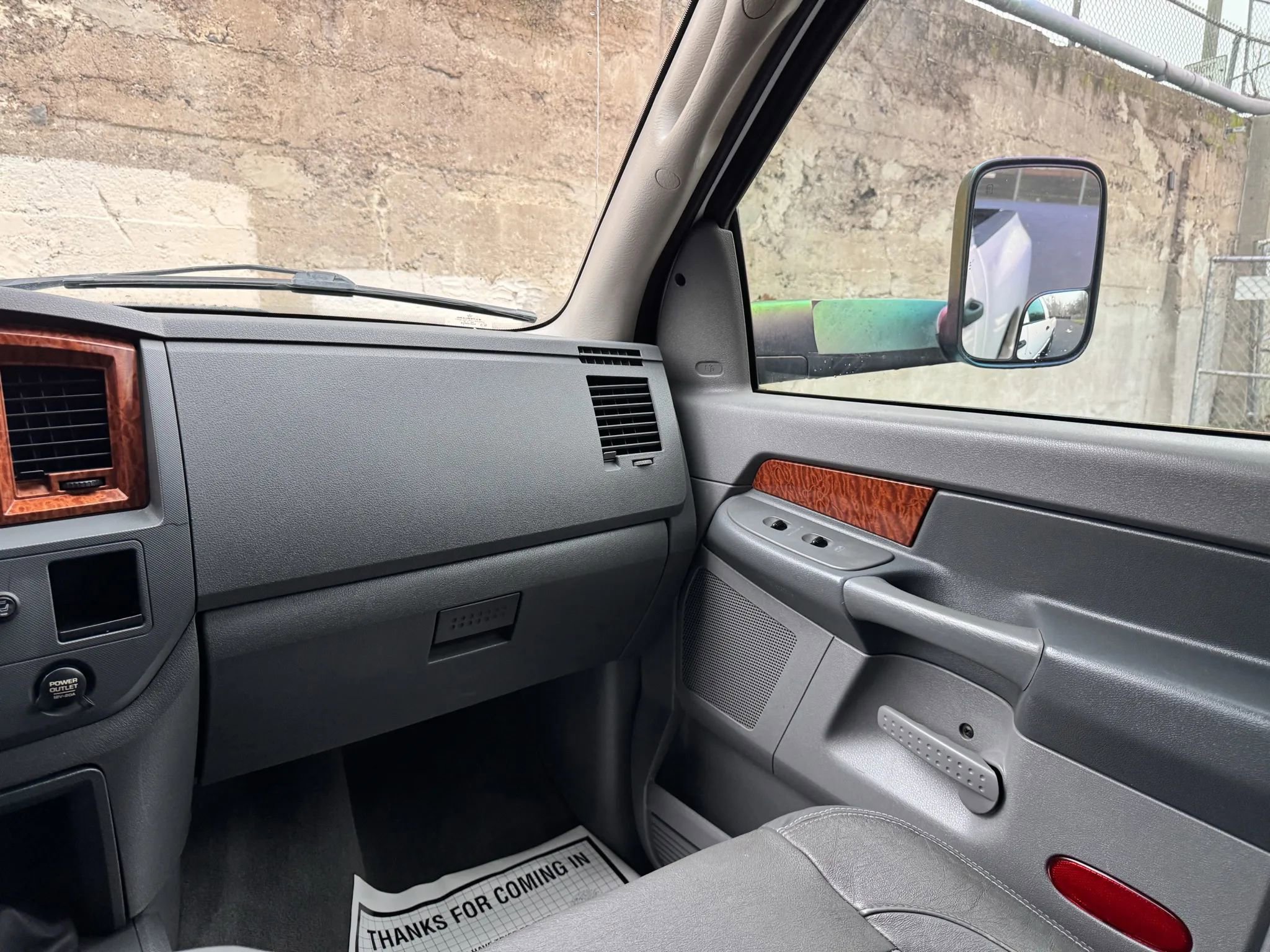 Used 2006 Dodge Ram 2500 Truck SLT w/ Light Group image 25