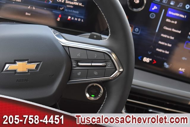 New 2027 Chevrolet Traverse LT w/ Sun and Wheel Package FWD image 25