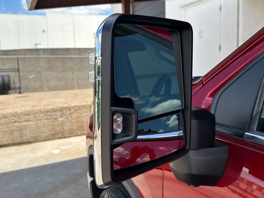 Used 2023 Chevrolet Silverado 3500 LTZ w/ LTZ Convenience Package AWD/4WD image 41