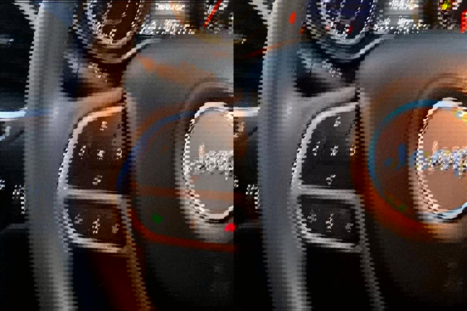 Used 2022 Jeep Cherokee Latitude Lux w/ Sun & Sound Group image 25