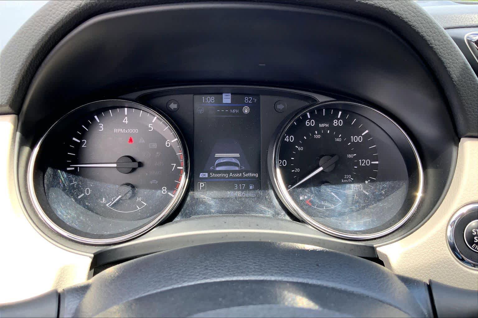 Used 2022 Nissan Rogue Sport SL w/ Premium Package FWD image 26