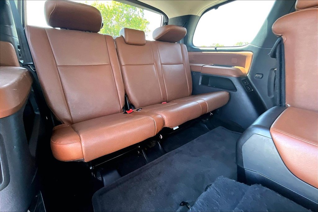 Used 2015 Toyota Sequoia Platinum AWD/4WD image 27