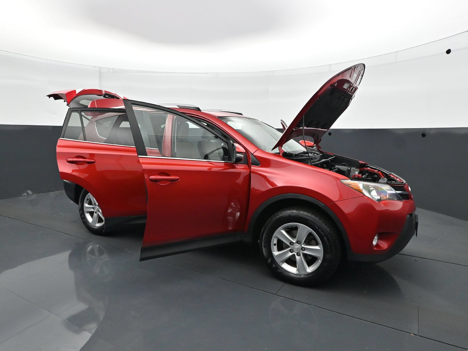Used 2014 Toyota RAV4 XLE AWD/4WD image 36