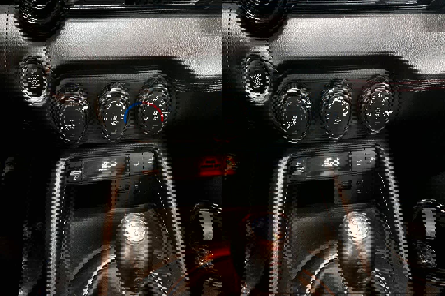 Used 2018 MAZDA MX-5 Miata RF Club w/ Brembo/BBS Package image 32