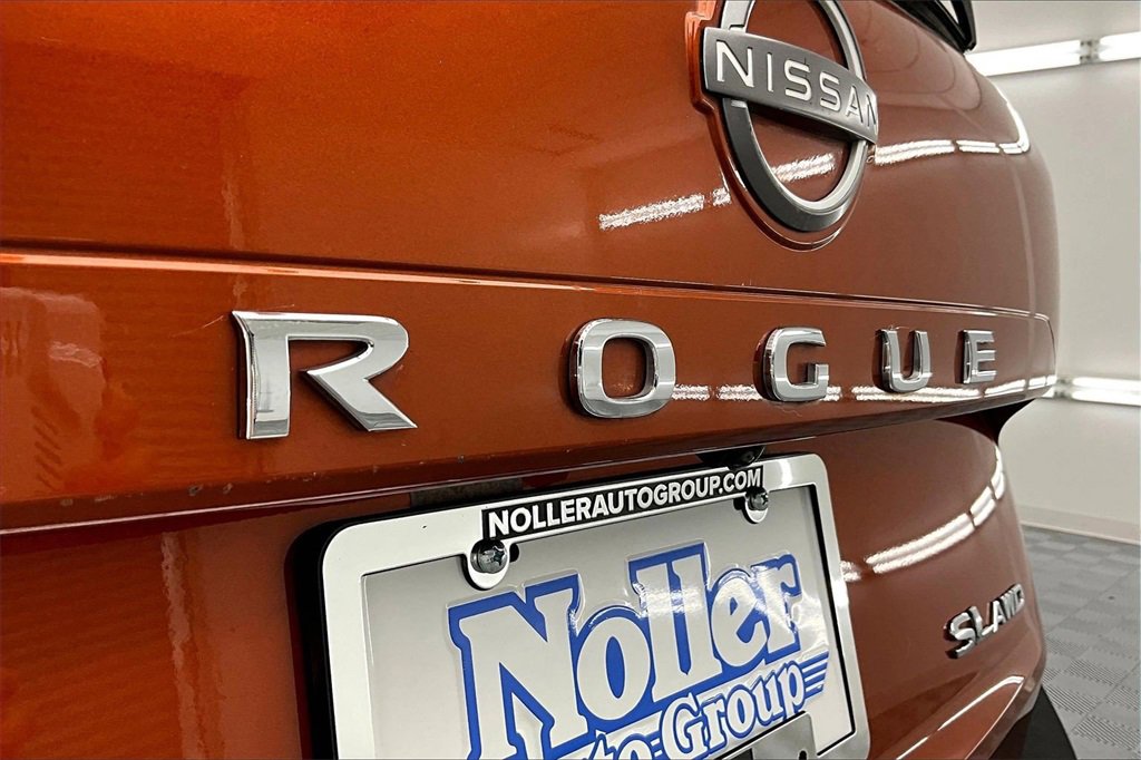 Used 2022 Nissan Rogue SL w/ SL Premium Package image 8