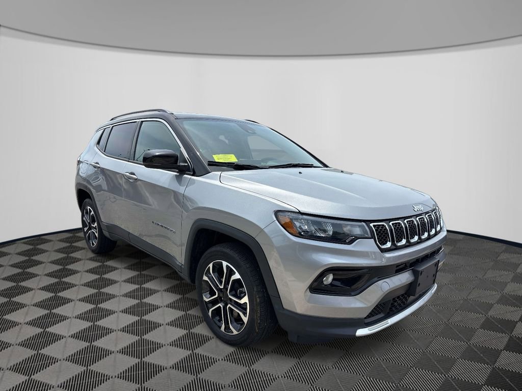 Used 2023 Jeep Compass Limited AWD/4WD image 6