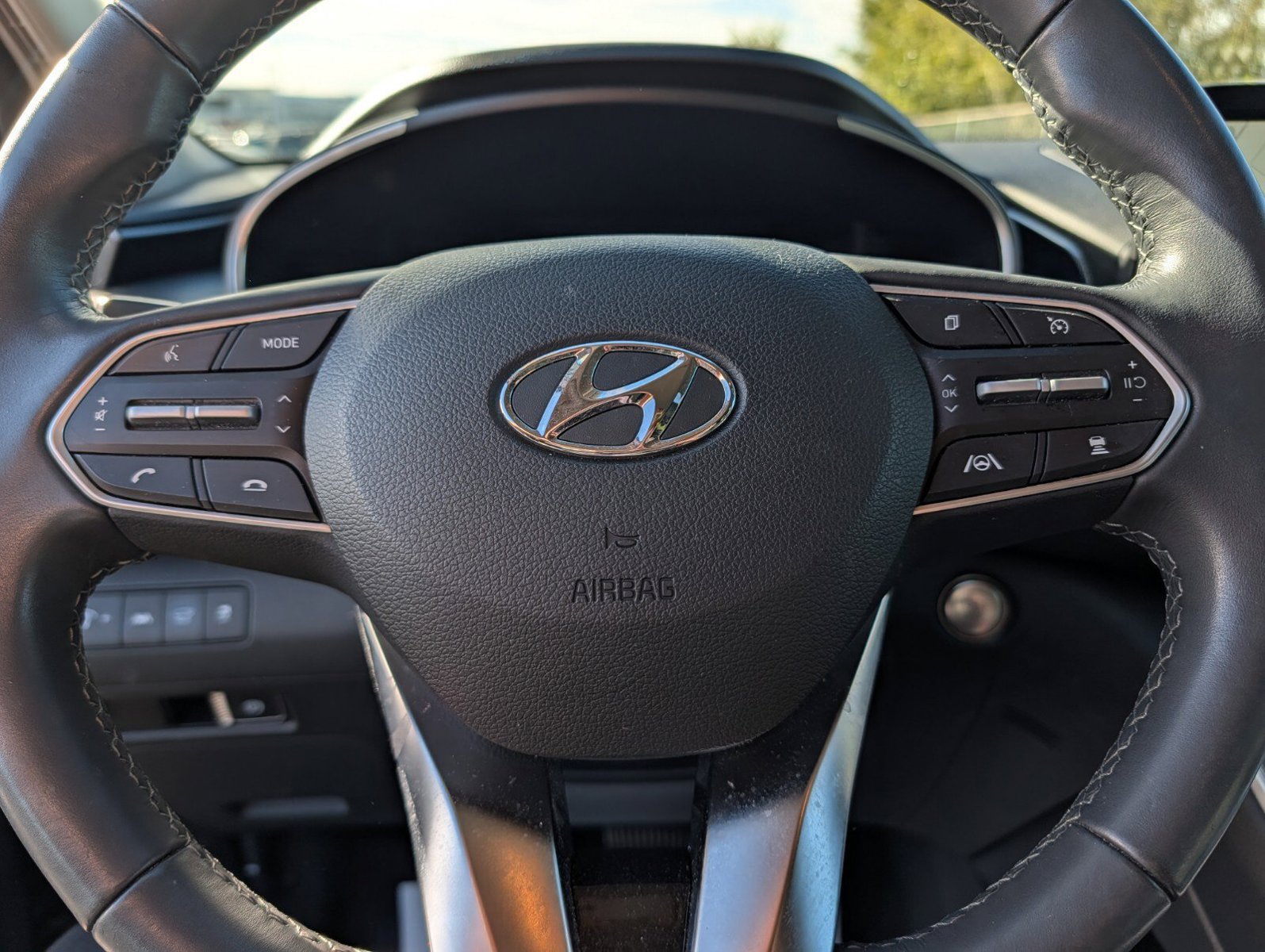 Used 2023 Hyundai Santa Fe SEL AWD/4WD image 29