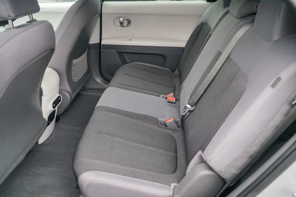 Used 2024 Hyundai Ioniq 5 SEL RWD image 17