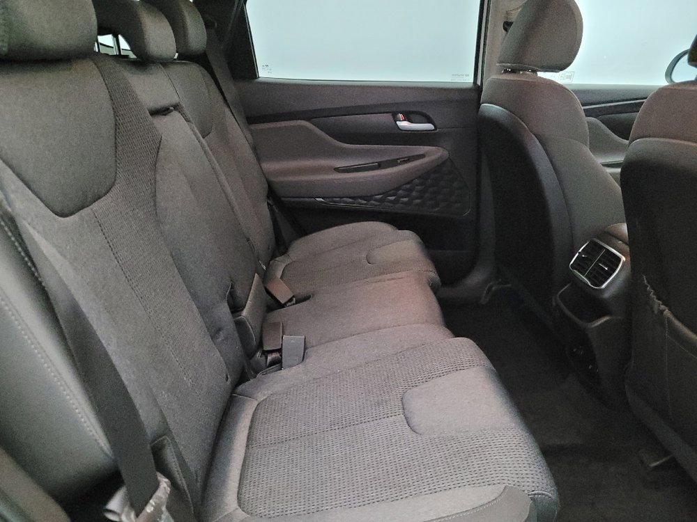 Used 2019 Hyundai Santa Fe SE image 19