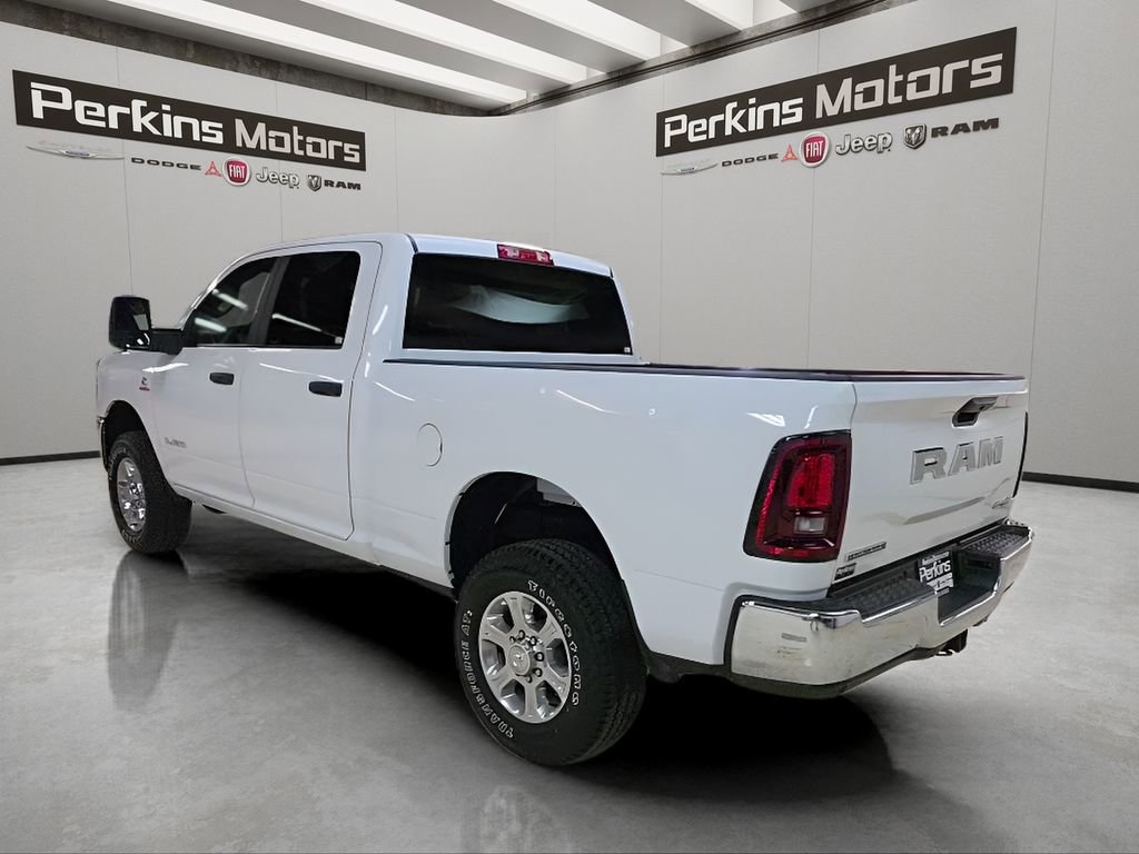 Used 2025 RAM 2500 Big Horn AWD/4WD image 3