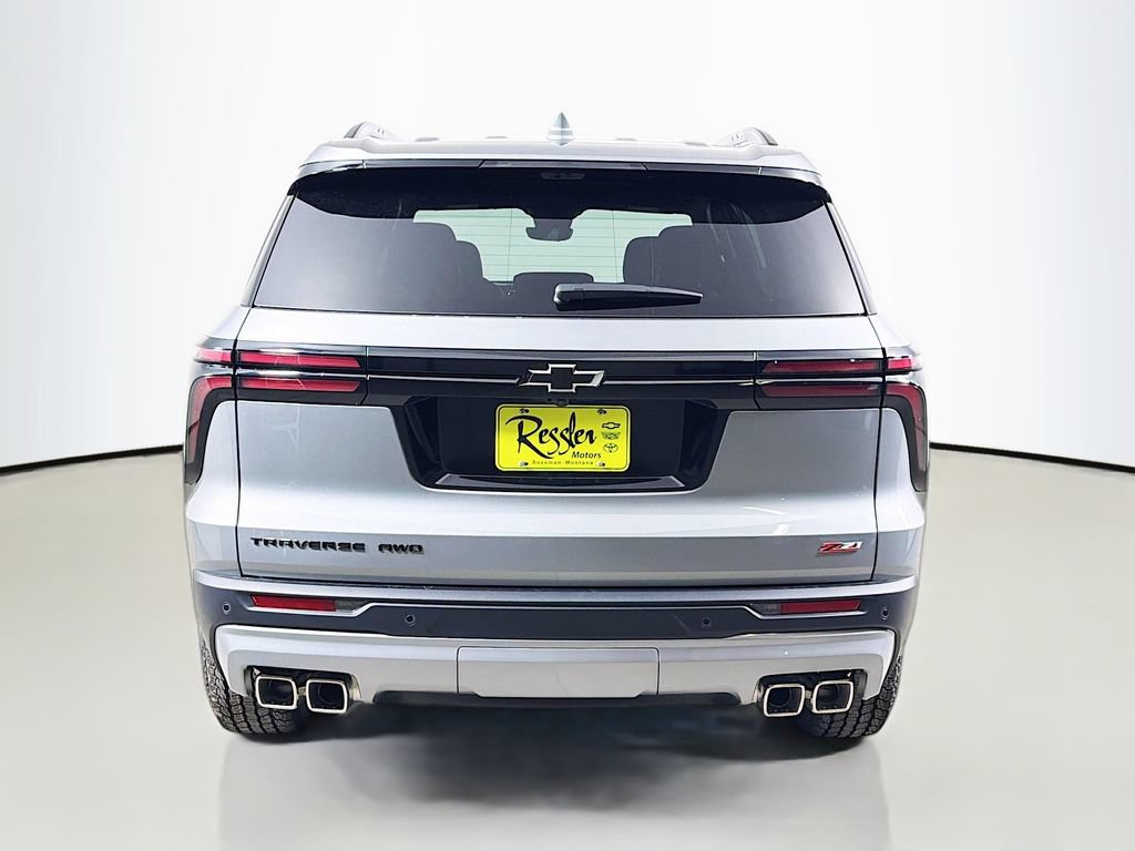 New 2026 Chevrolet Traverse Z71 w/ Enhanced Driving Package AWD/4WD image 6