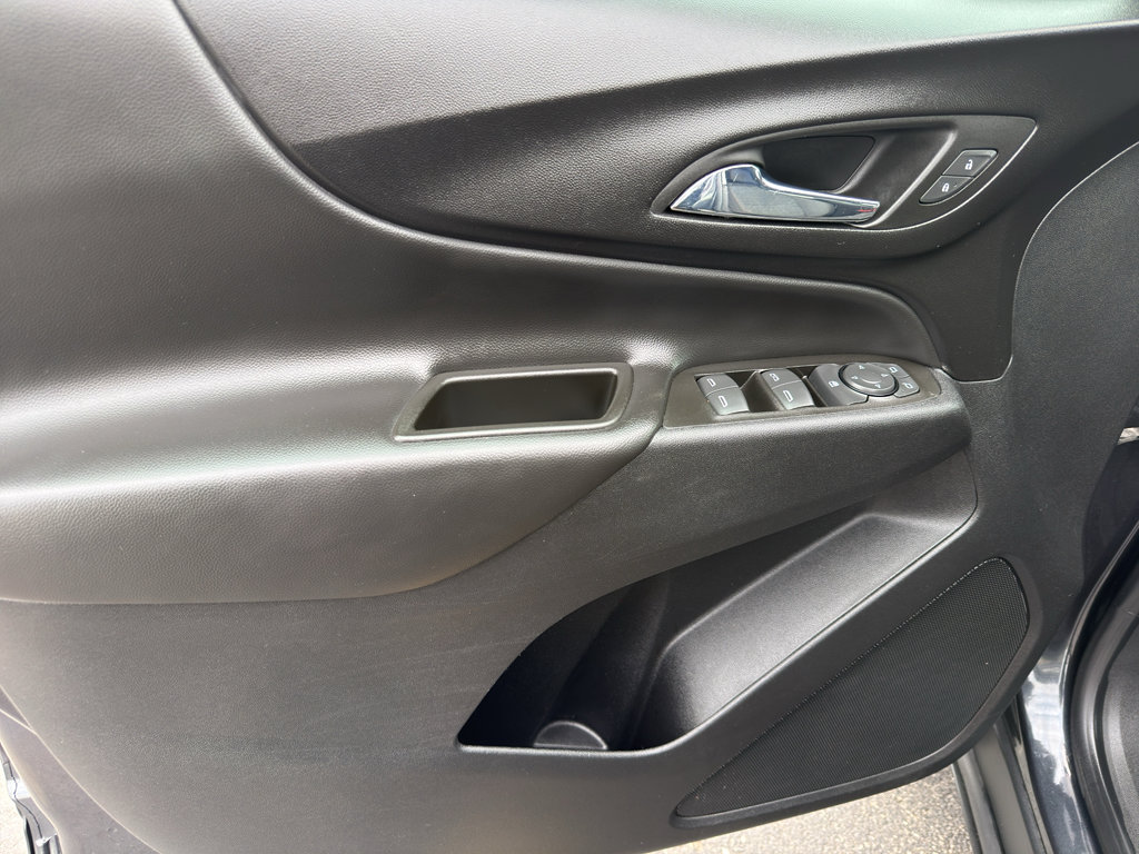 Used 2022 Chevrolet Equinox LT image 13