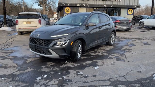 Used 2023 Hyundai Kona SEL w/ Convenience Package image 4