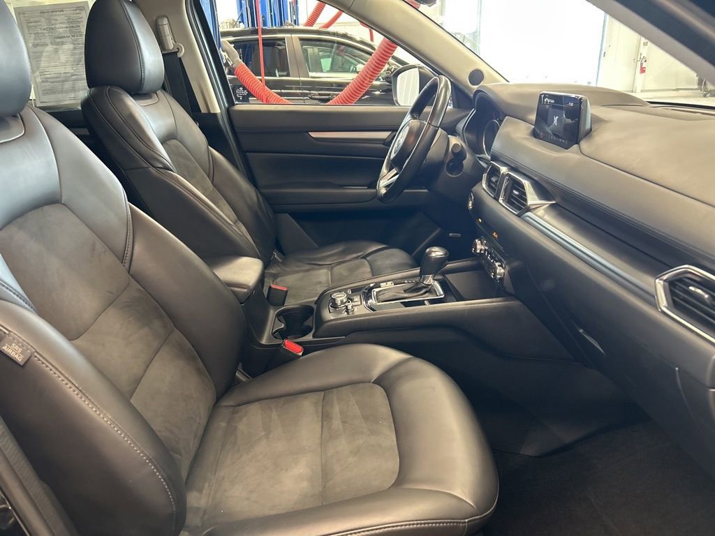 Used 2018 MAZDA CX-5 Touring w/ Preferred Equipment Package image 18