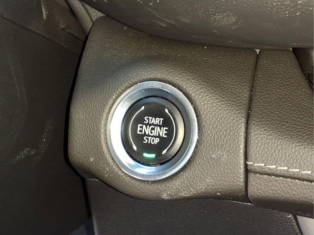 Used 2023 Buick Envision Essence image 12