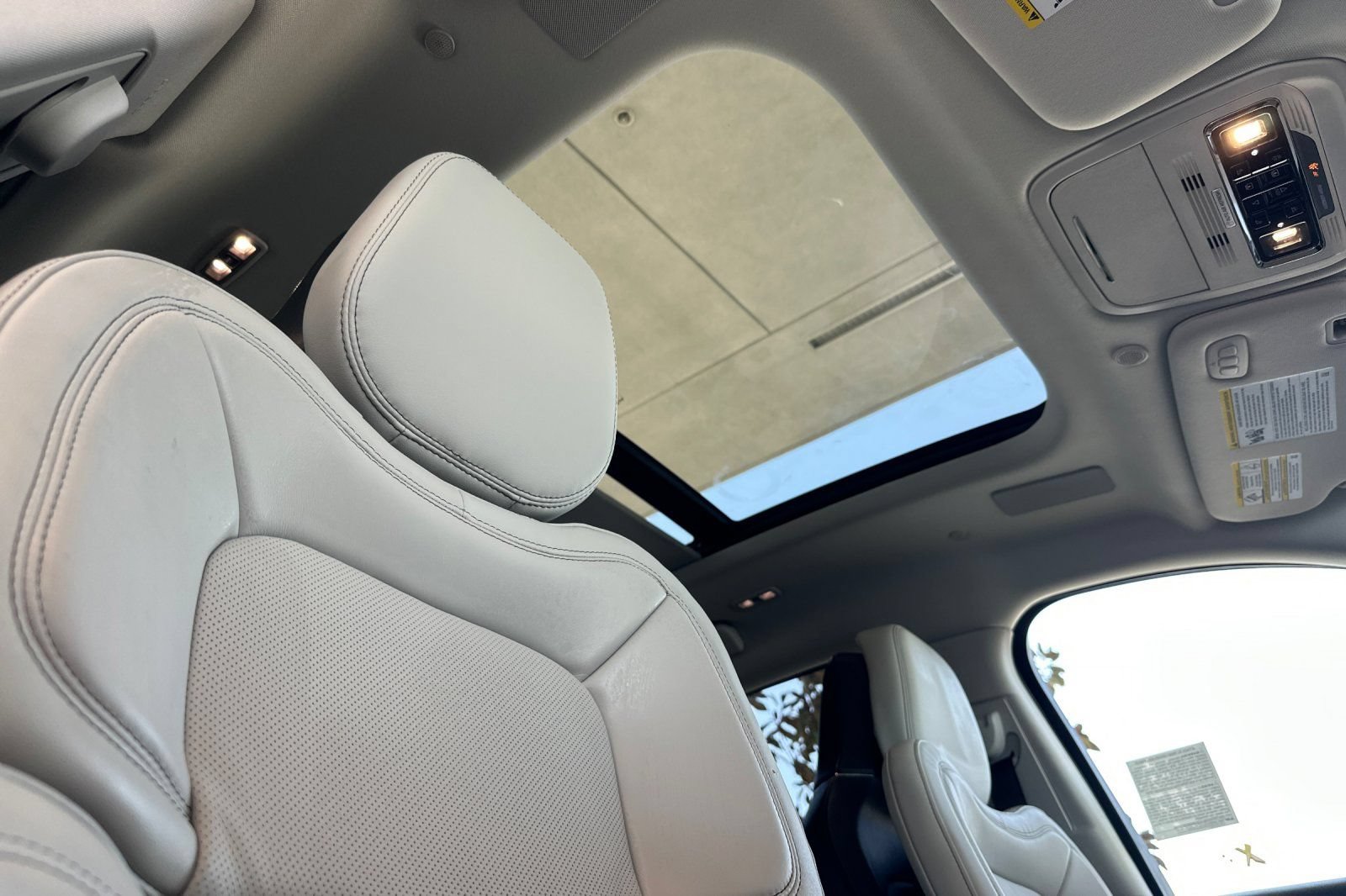 New 2026 Lincoln Aviator Reserve AWD/4WD image 17
