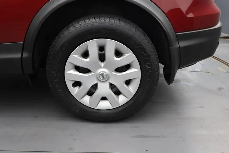 Used 2020 Nissan Rogue Sport S AWD/4WD image 30