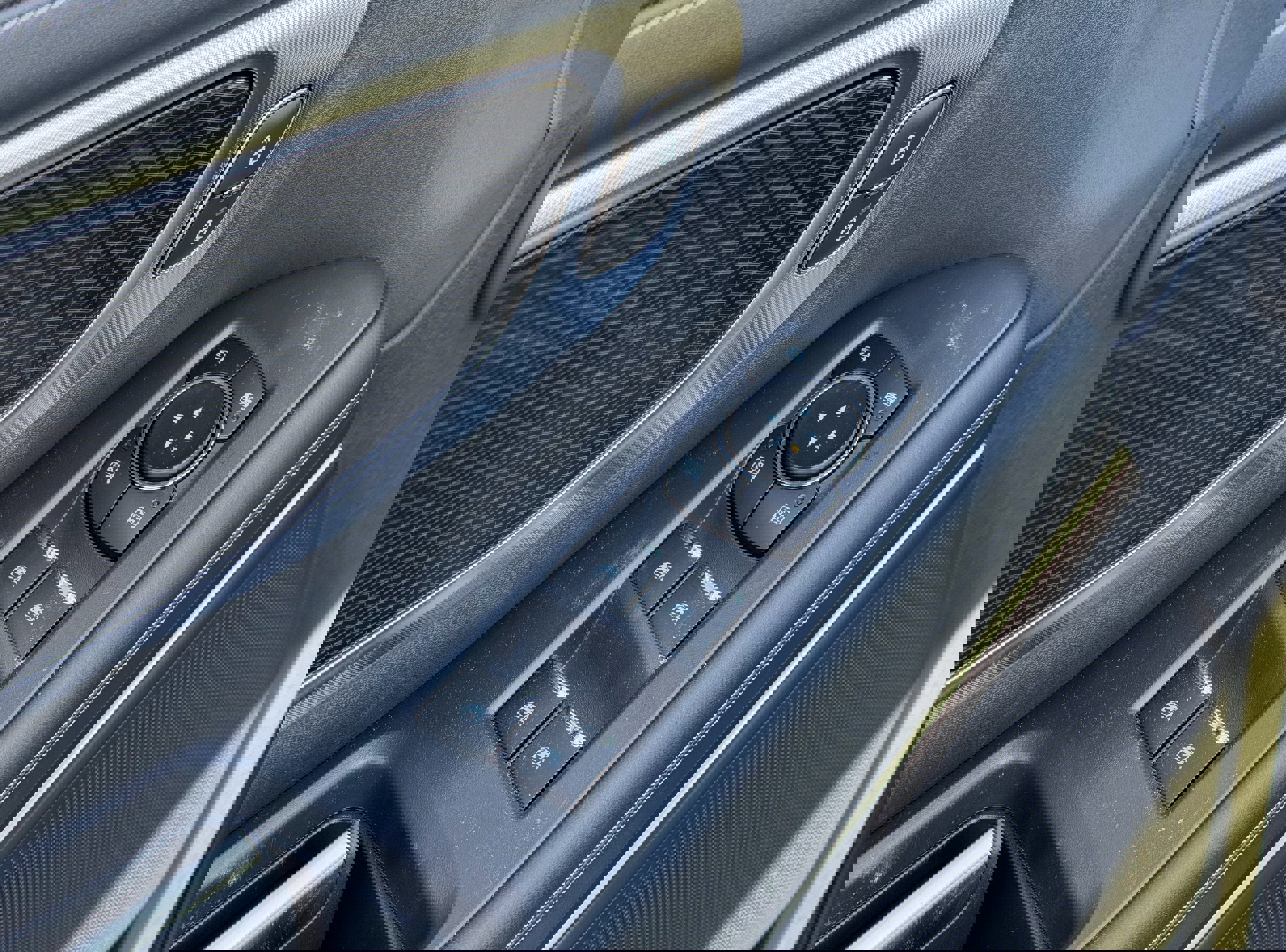 New 2025 Ford Expedition Max Platinum w/ Stealth Performance Package image 22