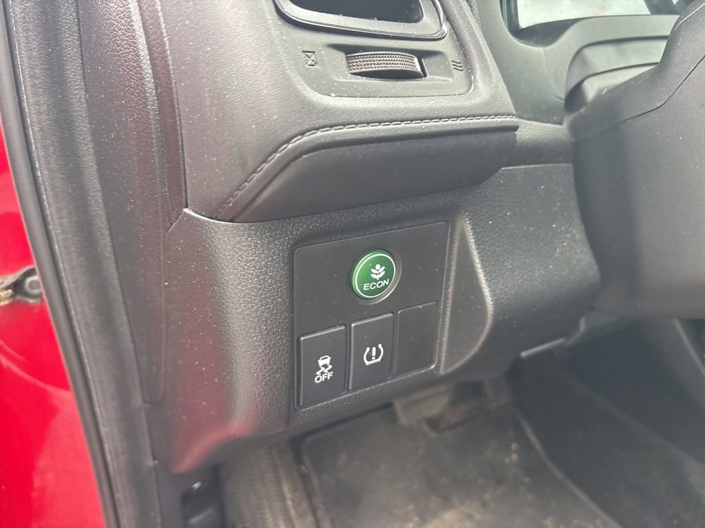 Used 2016 Honda HR-V LX image 17