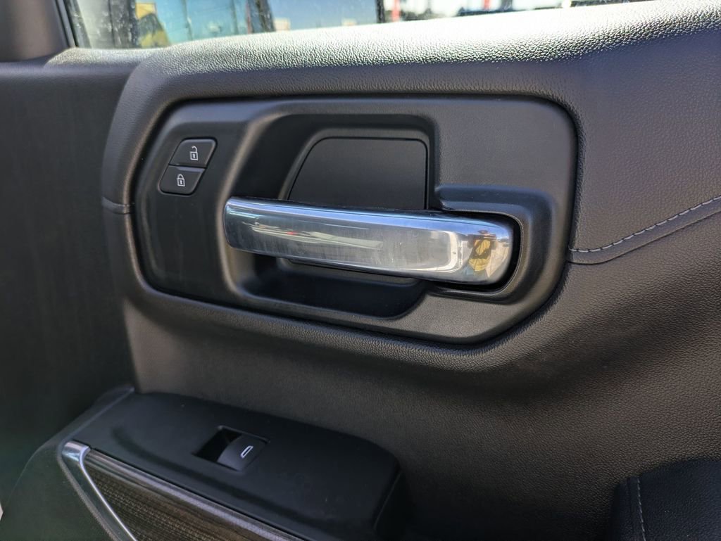 Used 2020 Chevrolet Silverado 1500 RST w/ All-Star Edition image 34