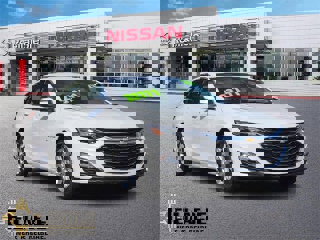Used 2023 Chevrolet Malibu LT