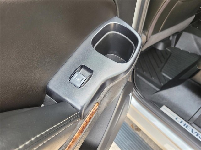 Used 2020 Chevrolet Suburban Premier image 19