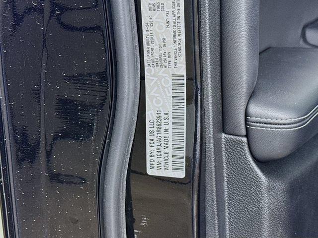 Used 2024 Jeep Grand Cherokee L Laredo RWD image 32
