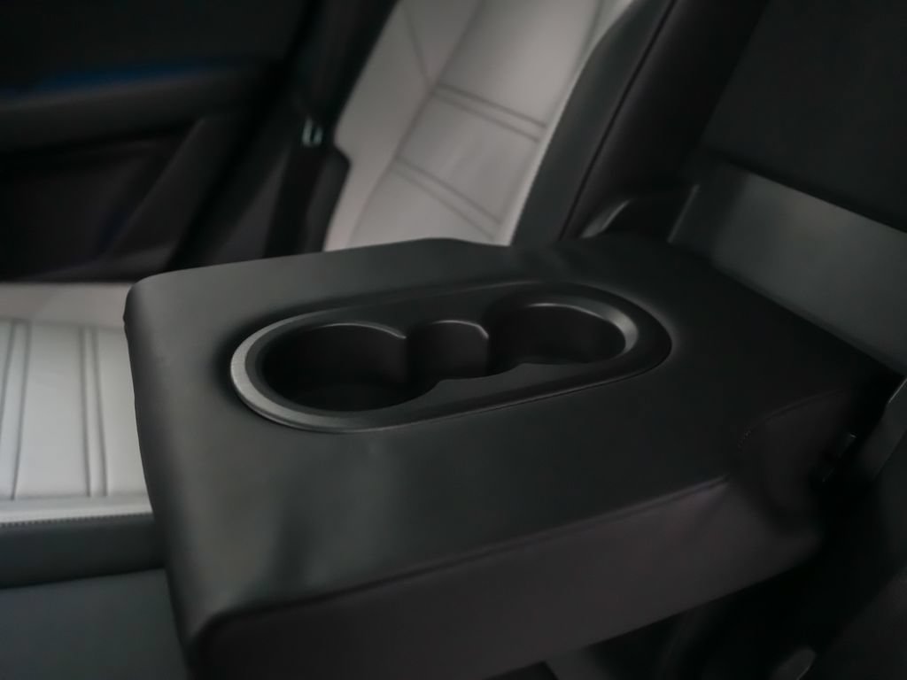 New 2026 Porsche Cayenne GTS AWD/4WD image 15
