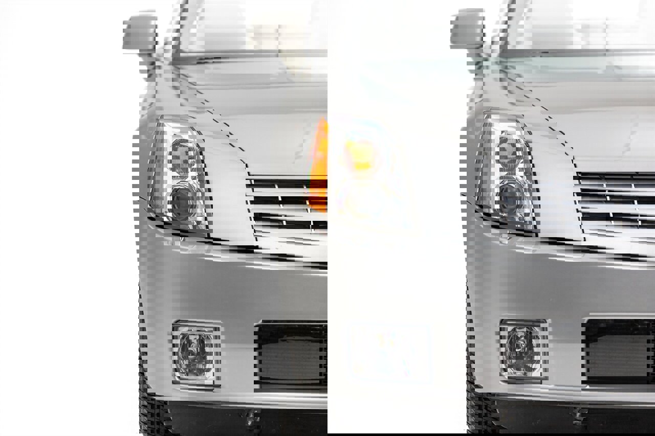 Used 2005 Cadillac XLR image 9