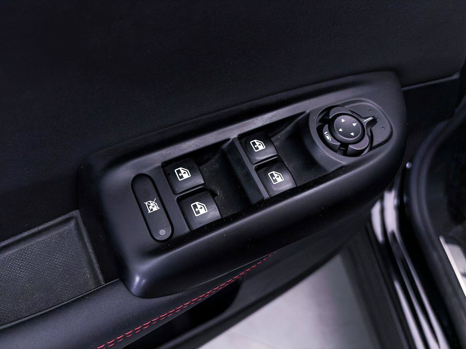 Used 2023 Dodge Hornet GT w/ Cold Weather Group AWD/4WD image 17