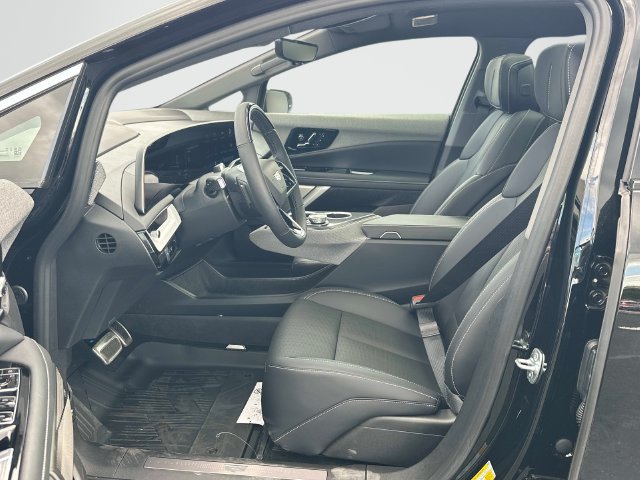 New 2027 Cadillac Optiq Premium Luxury w/ LPO, Floor Liner Package AWD/4WD image 10
