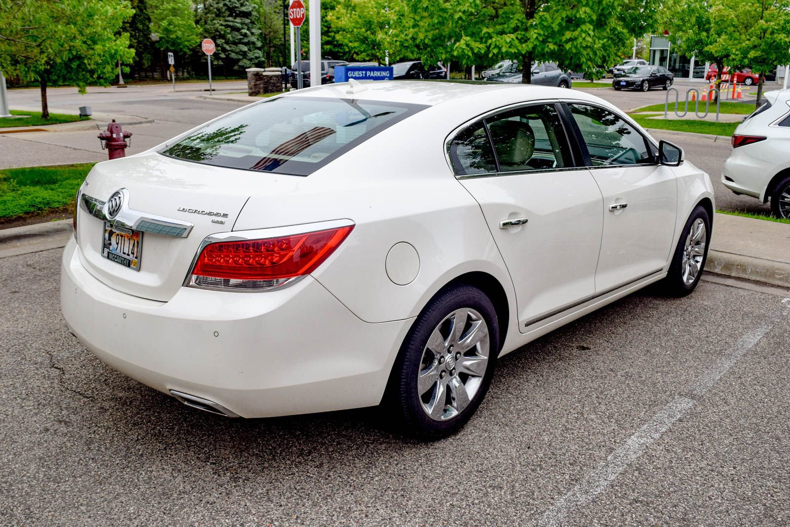 Used 2010 Buick LaCrosse CXS FWD image 4