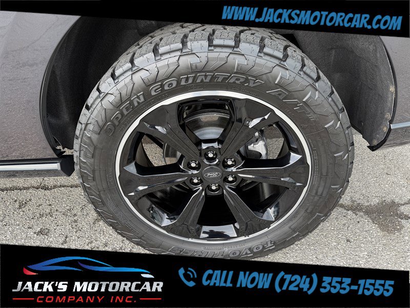 Used 2024 Ford Expedition Limited image 48