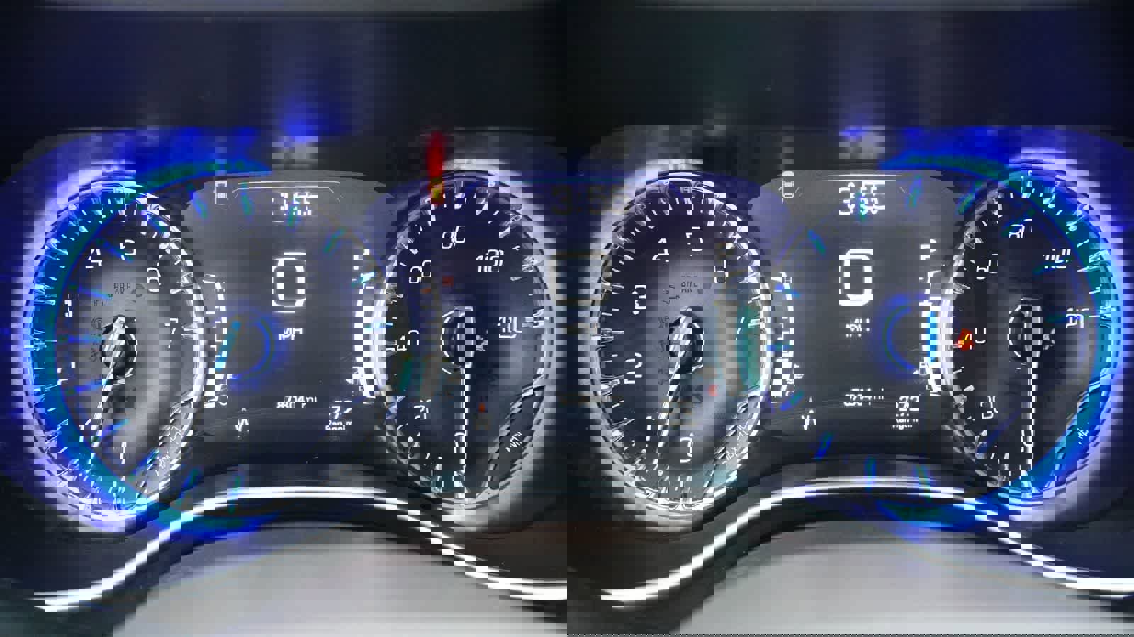 Used 2019 Chrysler Pacifica Touring Plus w/ Advanced Safetytec Group image 29