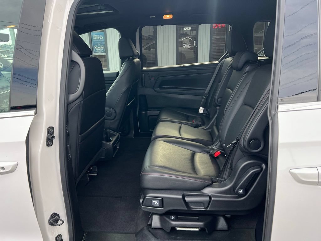 Used 2025 Honda Odyssey Sport-L image 15