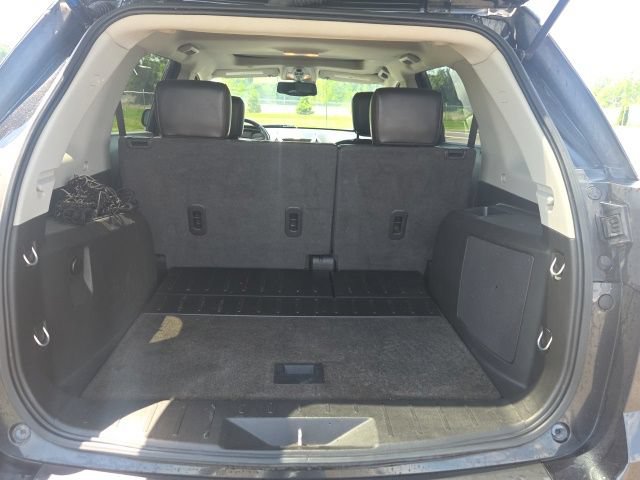Used 2011 GMC Terrain SLT FWD image 11