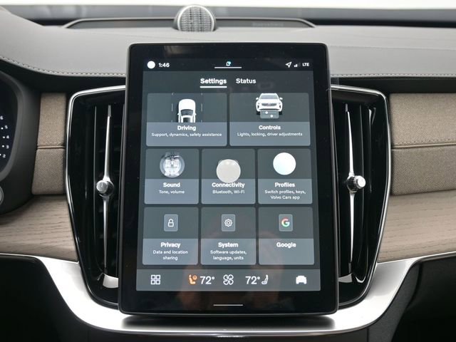 New 2026 Volvo XC90 B6 Ultra w/ Lounge Package image 16