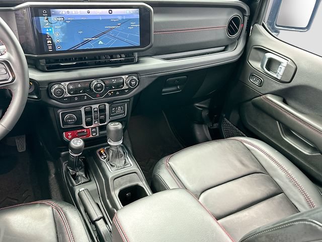 Used 2024 Jeep Wrangler Unlimited Rubicon AWD/4WD image 24