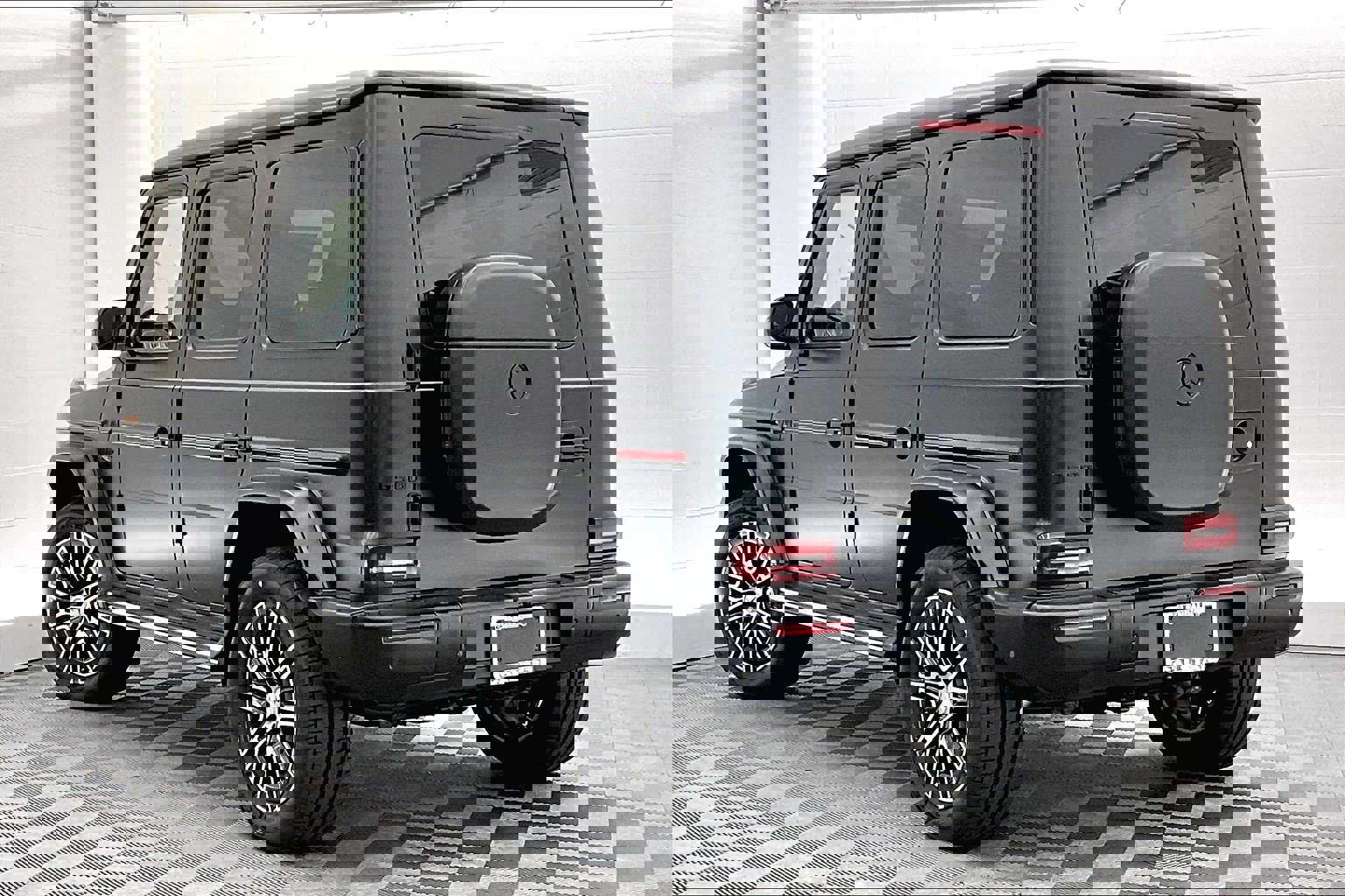 New 2025 Mercedes-Benz G 580 w/ EQ Technology image 2