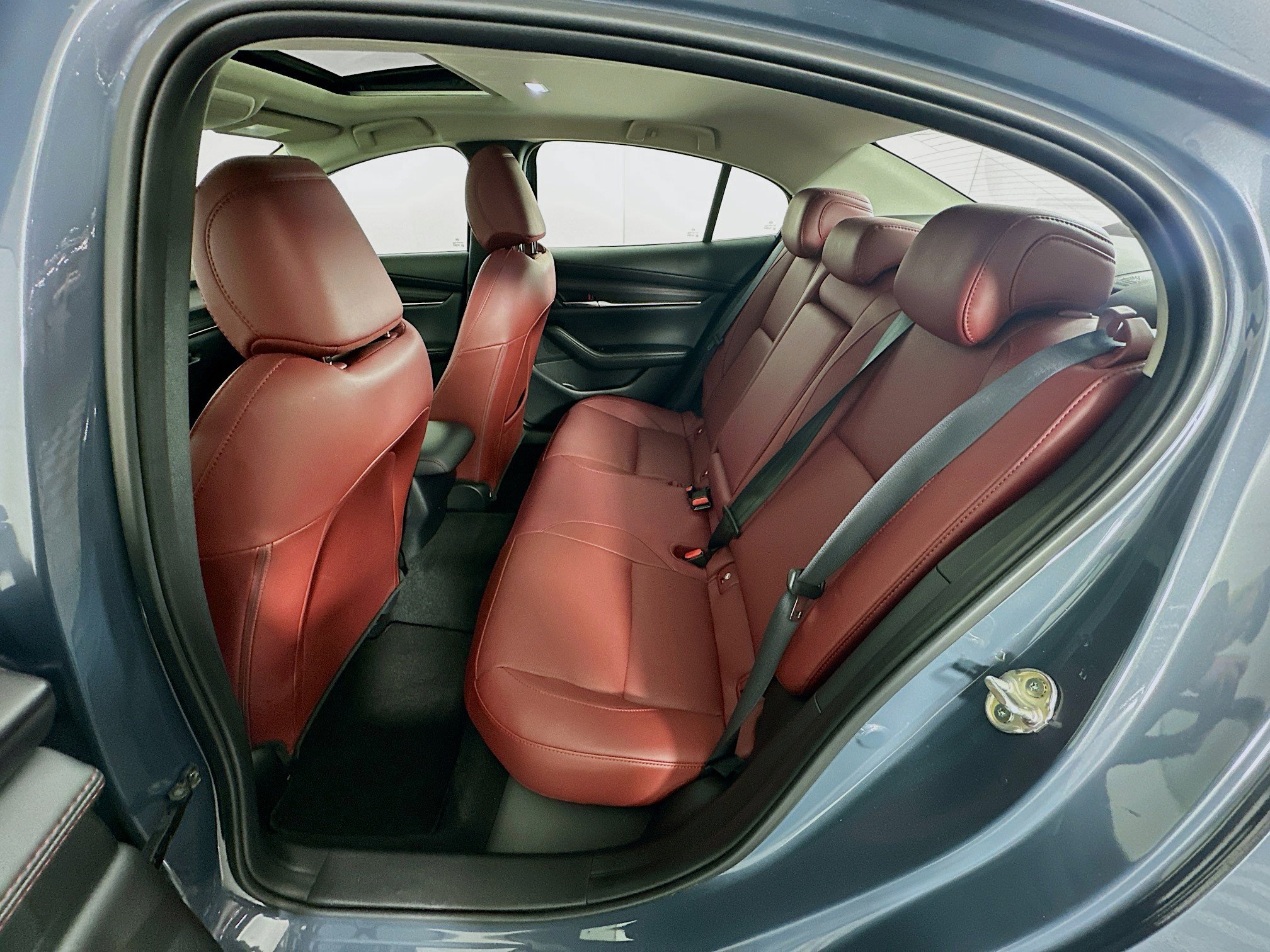 Used 2025 MAZDA MAZDA3 s image 27