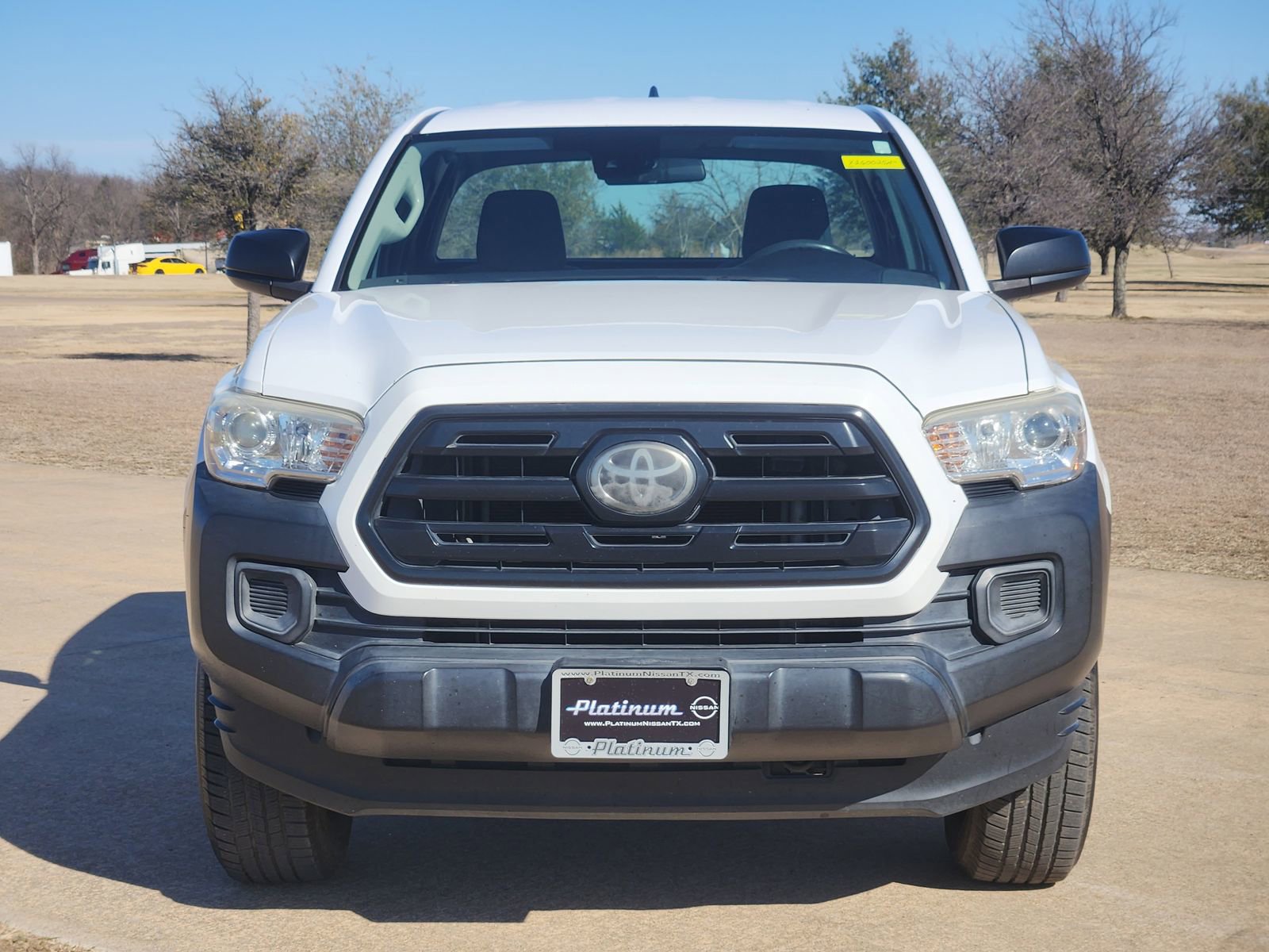 Used 2018 Toyota Tacoma SR image 6