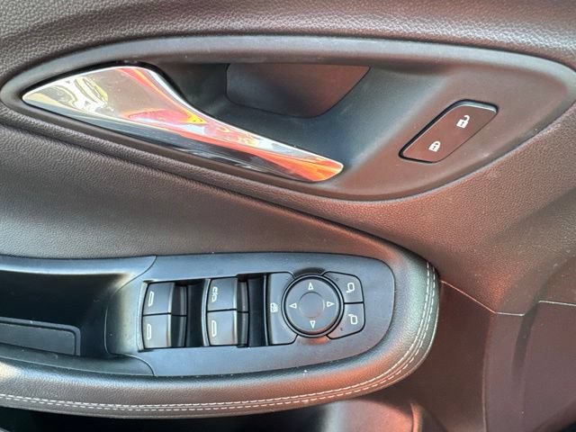 Used 2023 Buick Encore GX Select FWD image 9